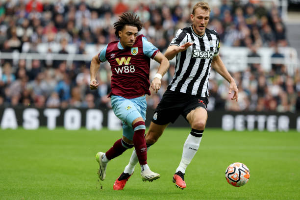 如今也正在 如今也正在